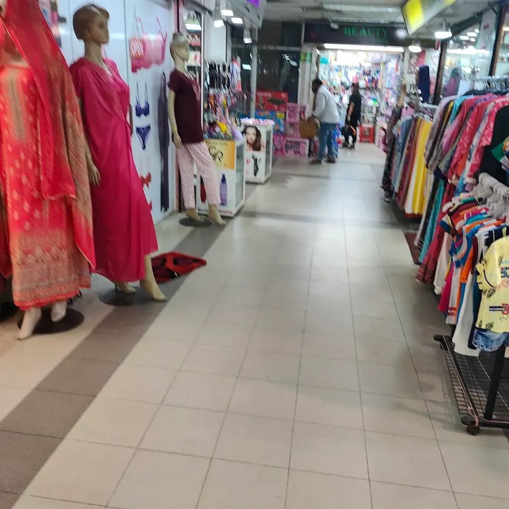 Commercial Shop Space for Rent – Genetic Plaza, Dhanmondi 27