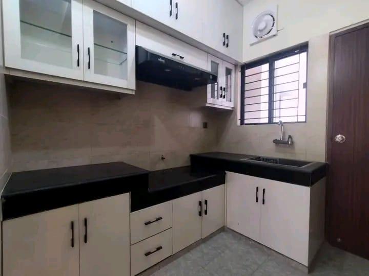 Luxury 4-Bedroom Apartment in Dakshin Banasree Block-A